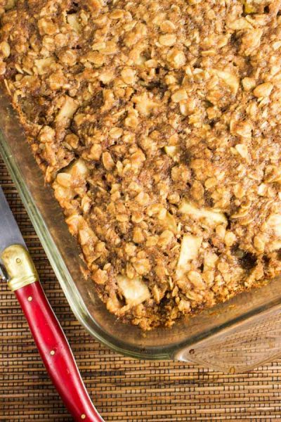 a pan filled with apple cinnamon breakfast bars