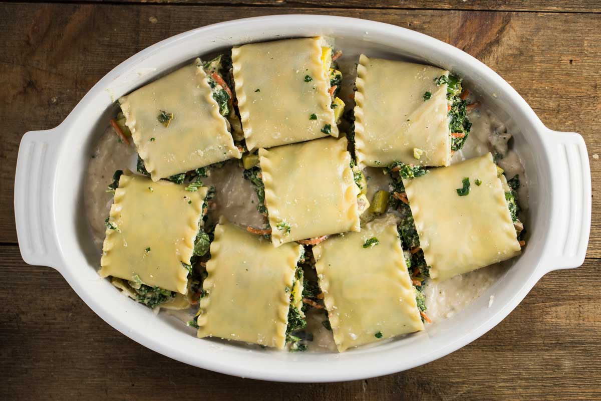 Vegan Lasagna Rolls | via veggiechick.com #vegan