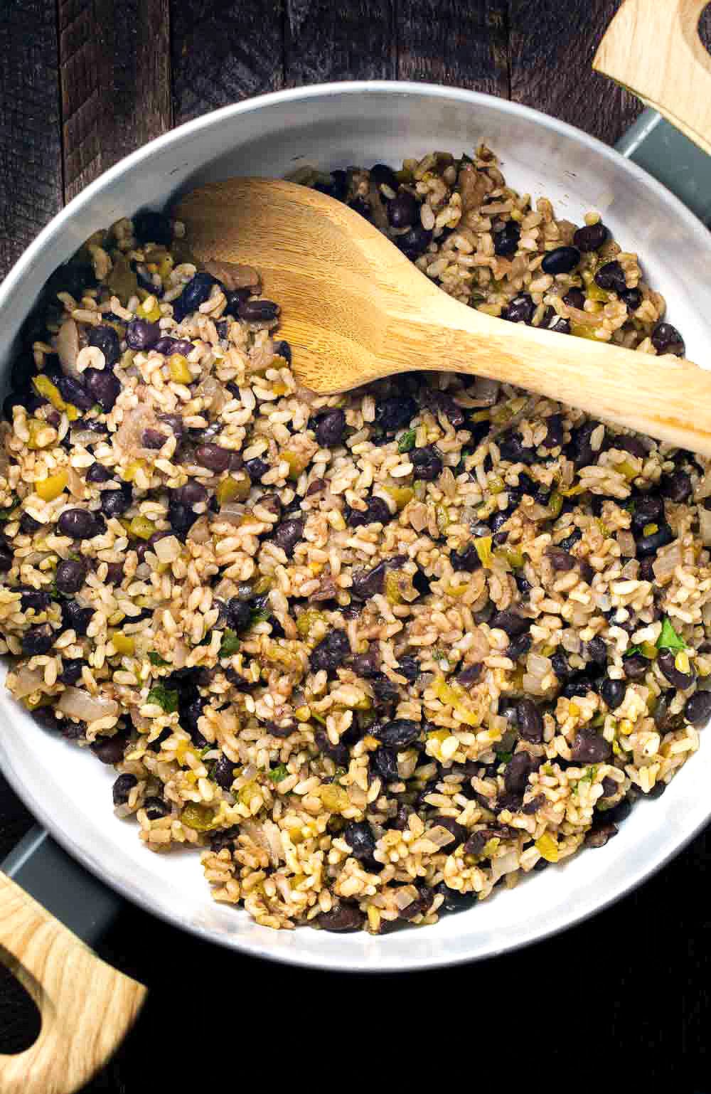 Easy Rice And Beans Super Easy Black Beans and Rice (Budget Friendly!) - Veggie Chick