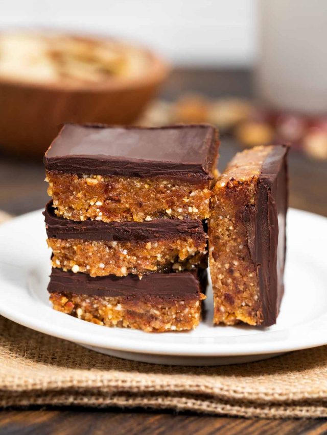 No-Bake Vegan Peanut Butter Chocolate Bars
